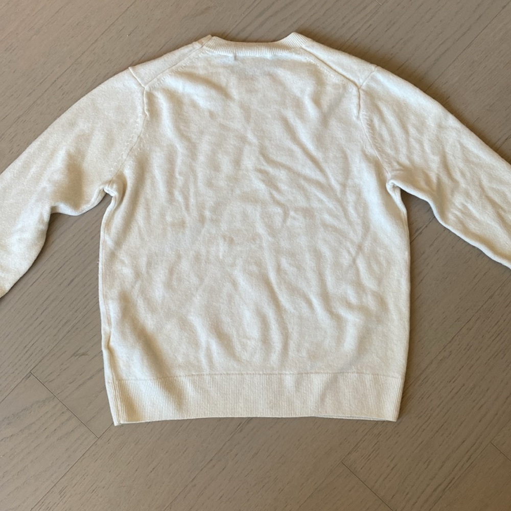 Uniqlo Cashmere Sweater - Picture 2 of 4